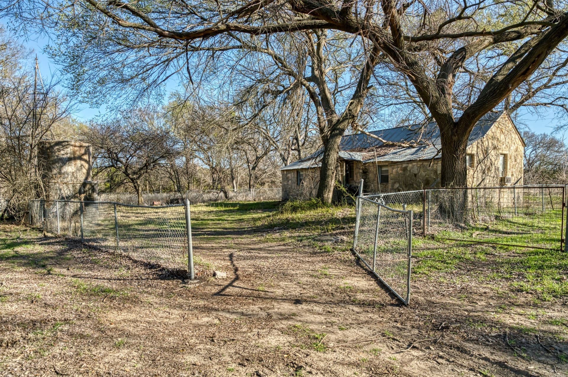 106.28 acres in Erath County - photo 20