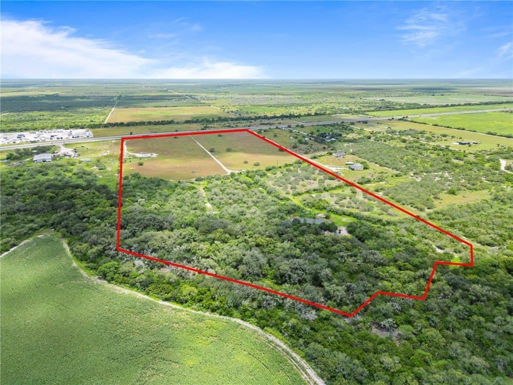40.67 acres in Nueces County - photo 11
