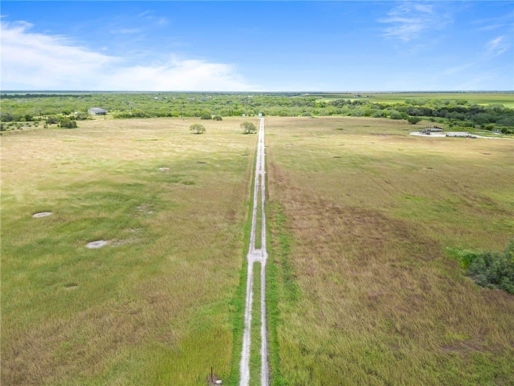 40.67 acres in Nueces County - photo 9