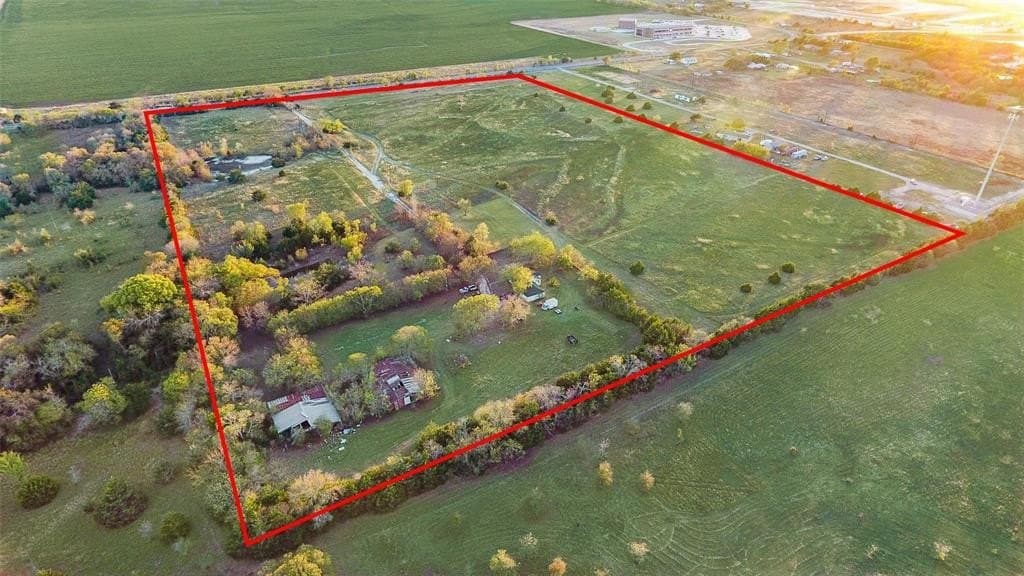 29.12 acres in Collin County gallery image 4