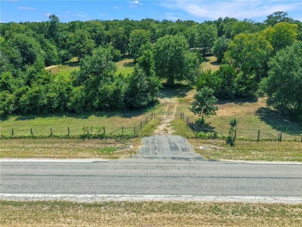 9.72 acres in Brazos County - photo 2