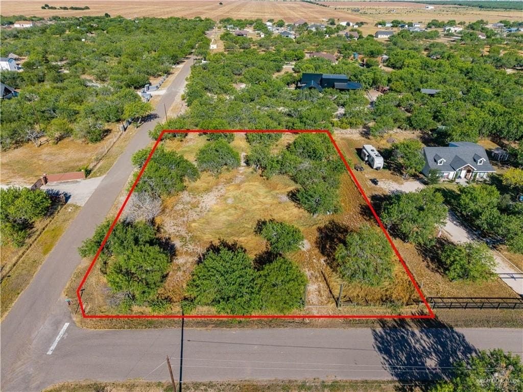 1 acres in Hidalgo County - photo 3
