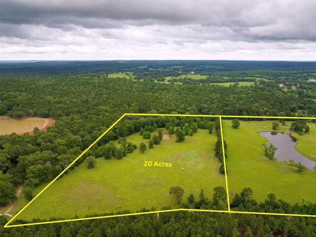 20 acres in Anderson County