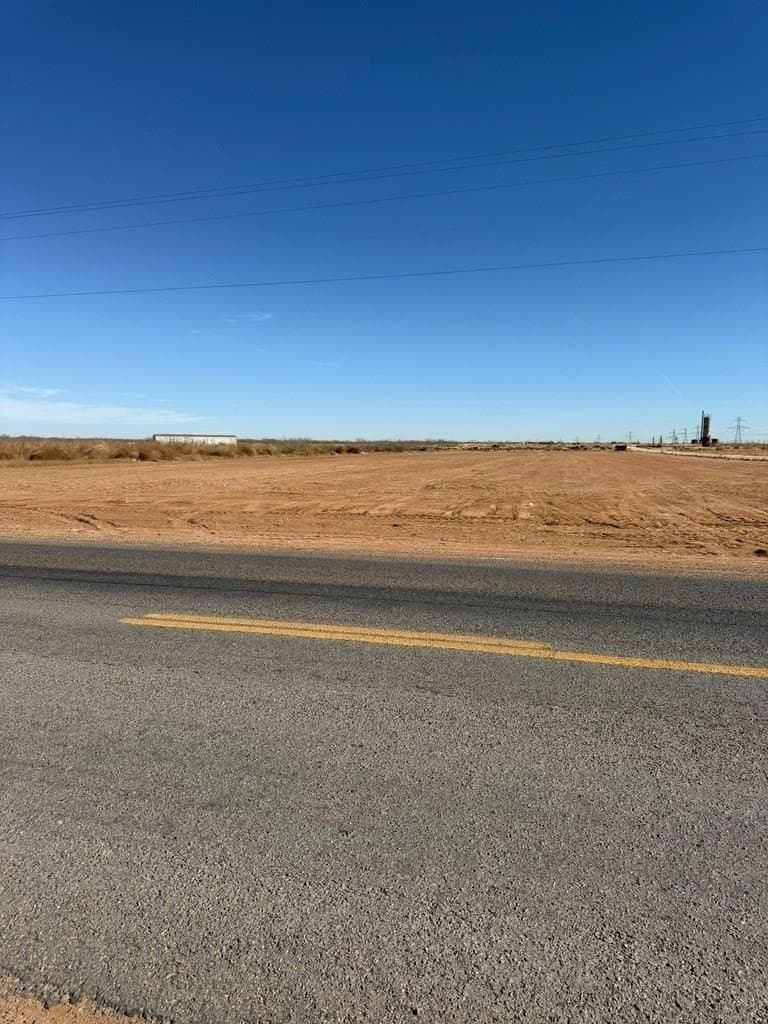 1 acres in Midland County gallery image 2