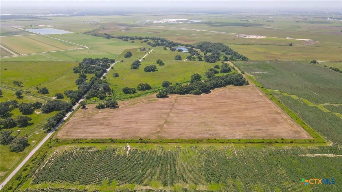 24.6 acres in Wharton County - photo 8