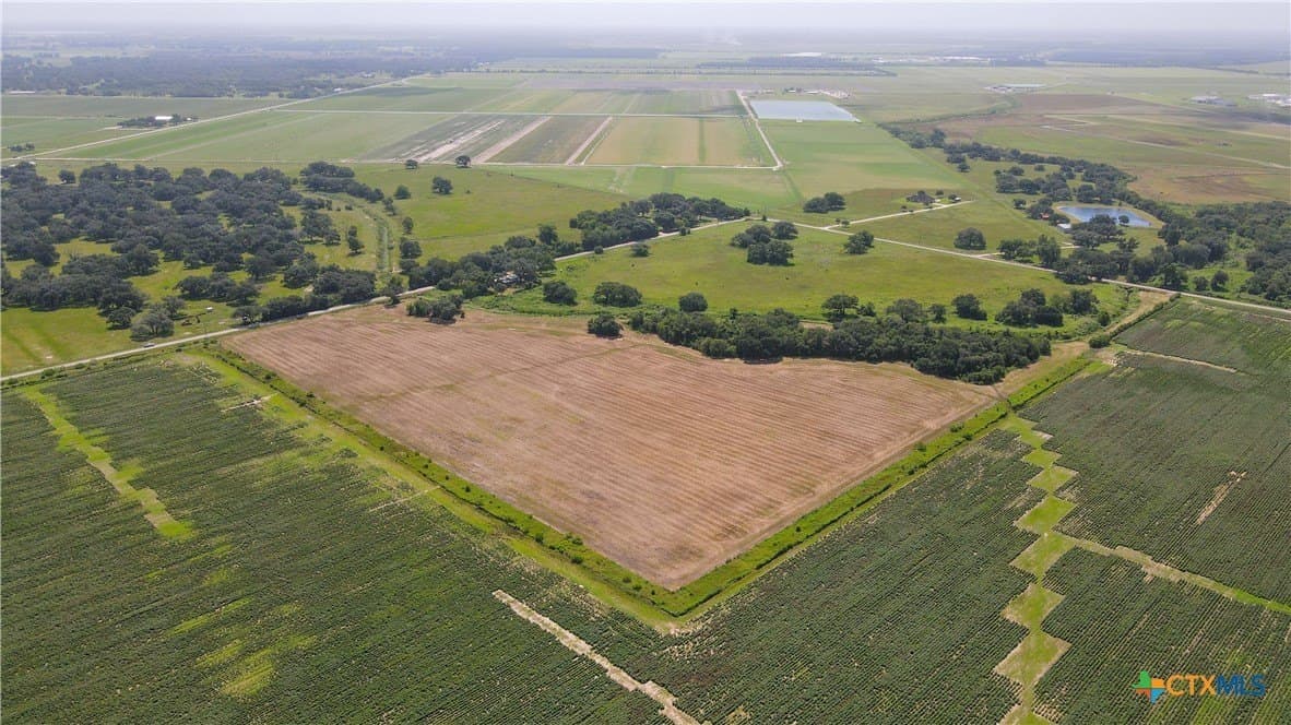 24.6 acres in Wharton County - photo 7