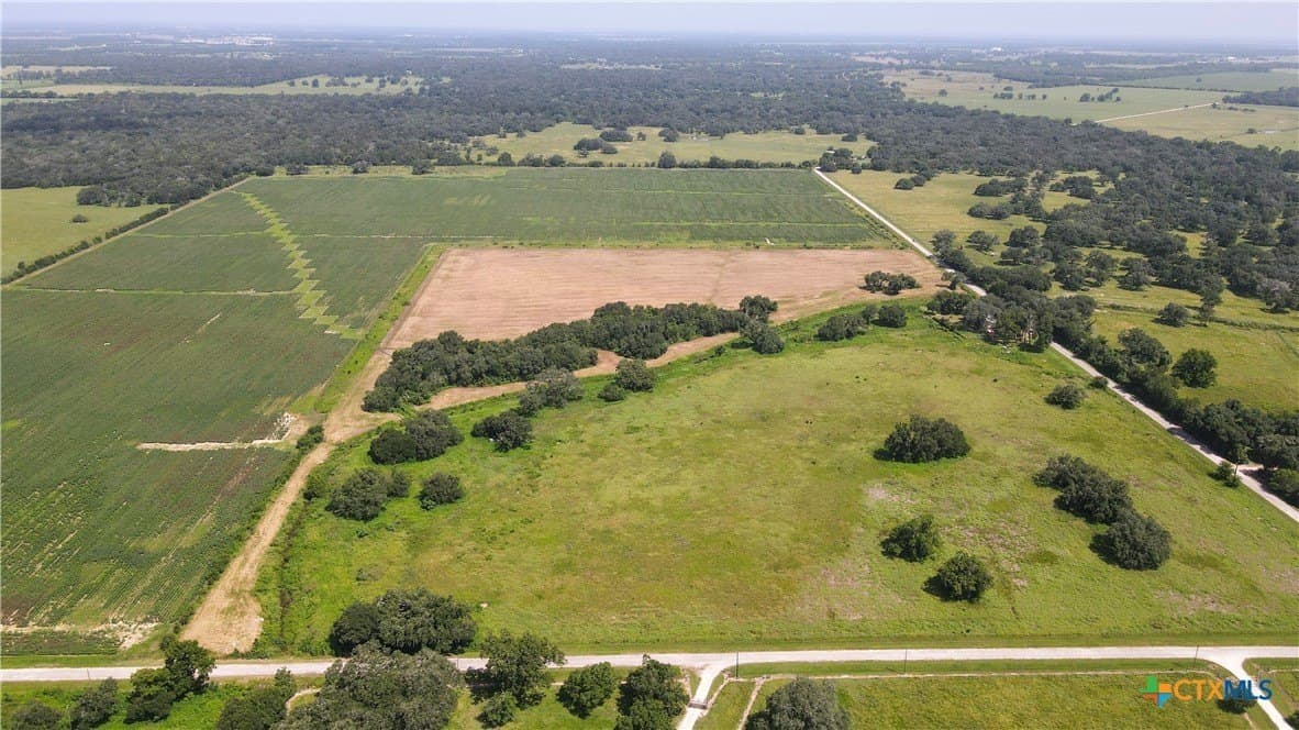 24.6 acres in Wharton County gallery image 3