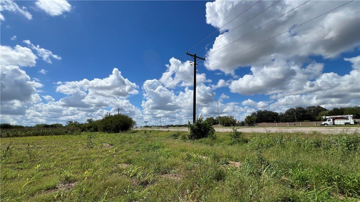 21.57 acres in Kleberg County gallery image 3