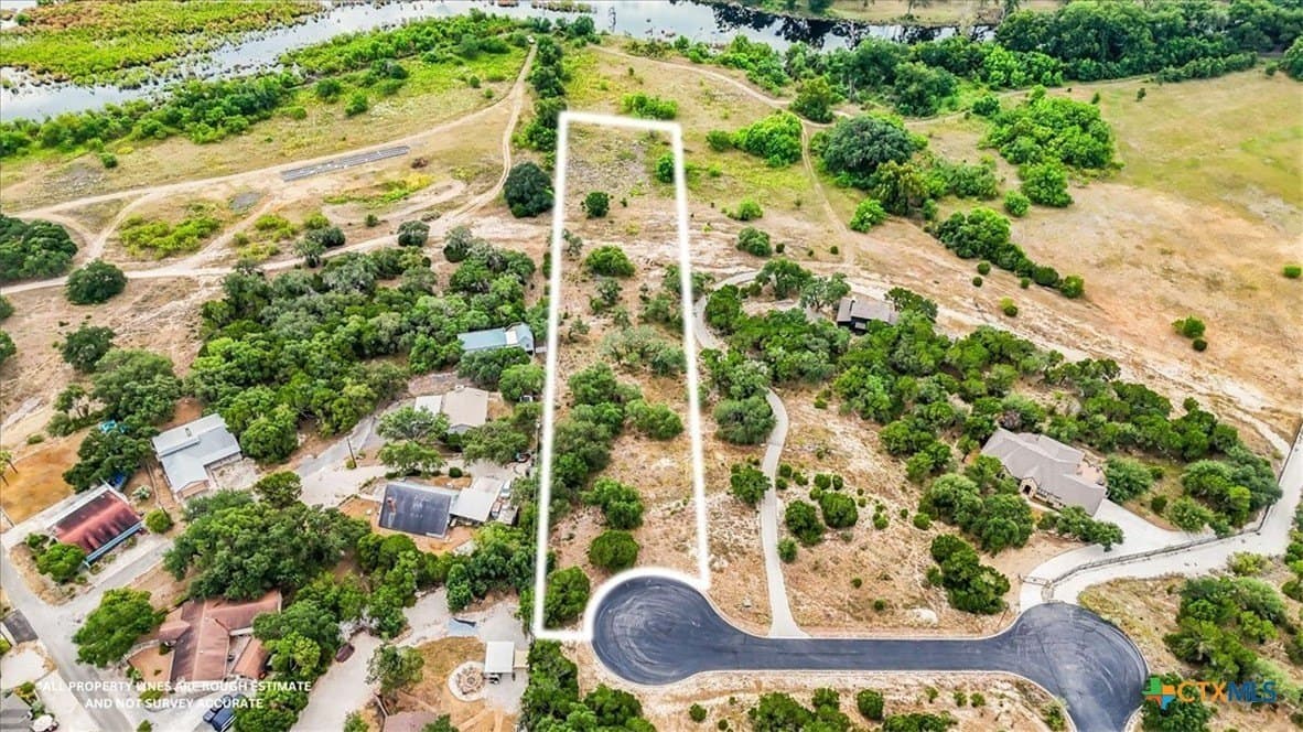 2.18 acres in Comal County - photo 9
