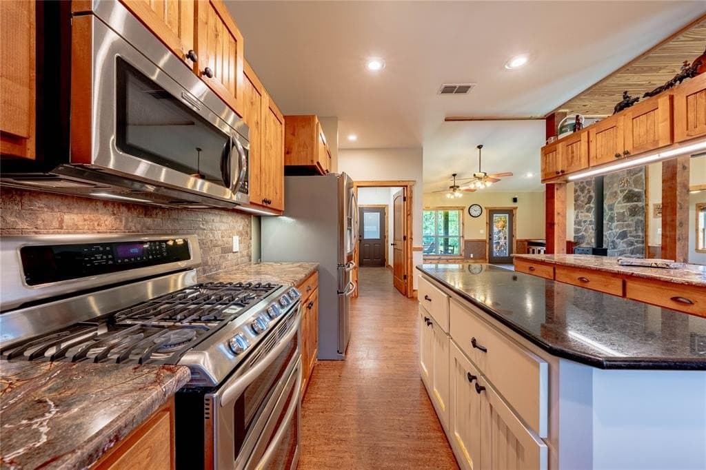 21.67 acres in Henderson County featured view