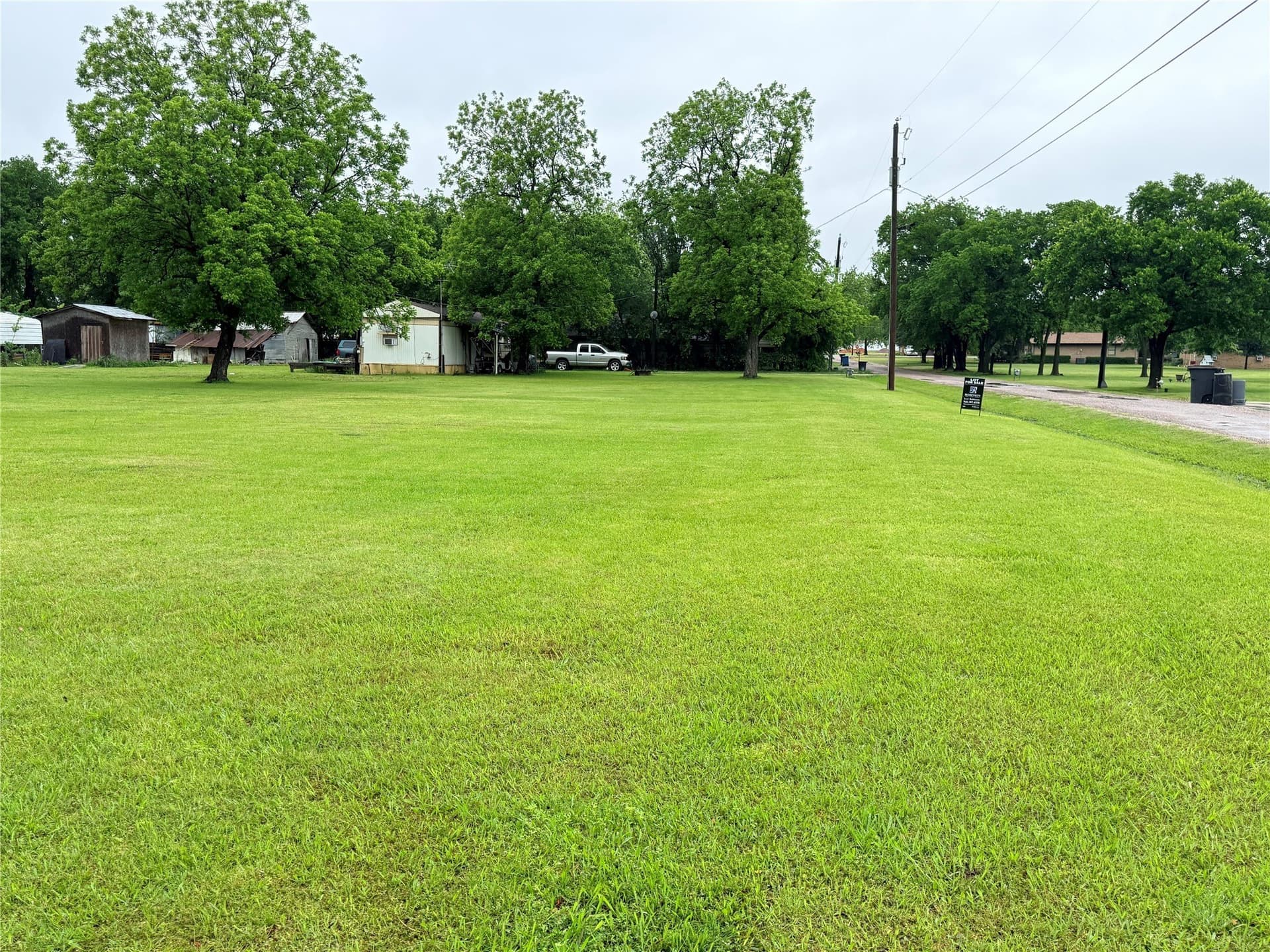 0.92 acres in Grayson County gallery image 2