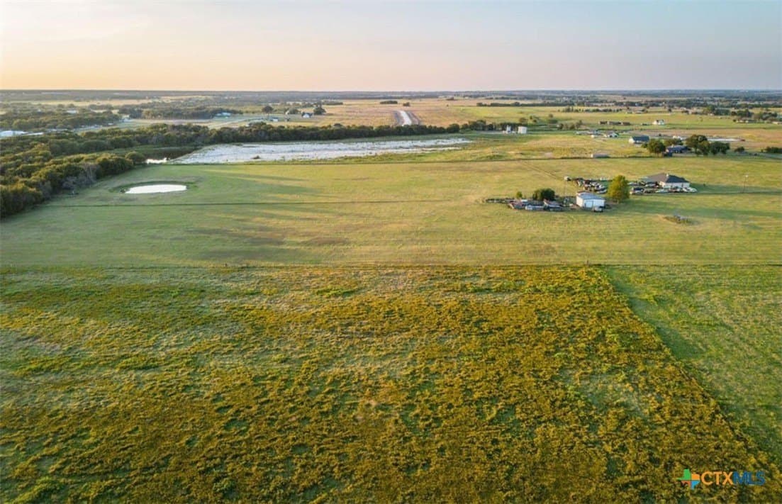 1.2 acres in McLennan County