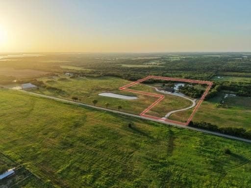 20.7 acres in Grayson County - photo 34