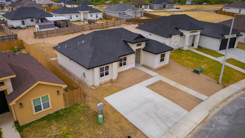 8,640 acres in Maverick County gallery image 3