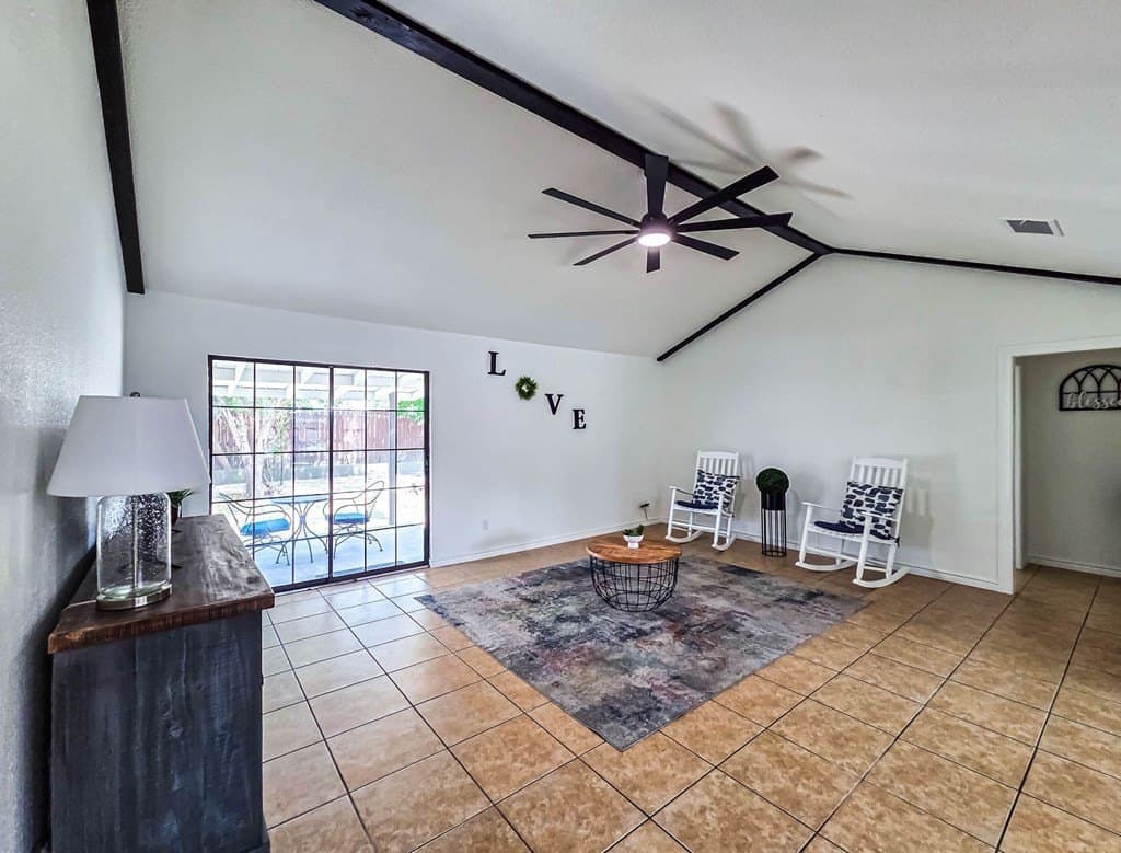 8,400 acres in Maverick County gallery image 2