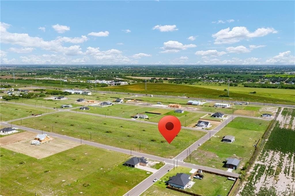 0.5 acres in Hidalgo County - photo 8