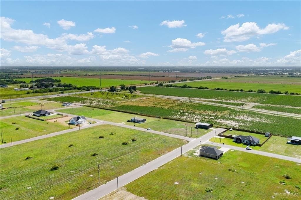 0.5 acres in Hidalgo County - photo 9