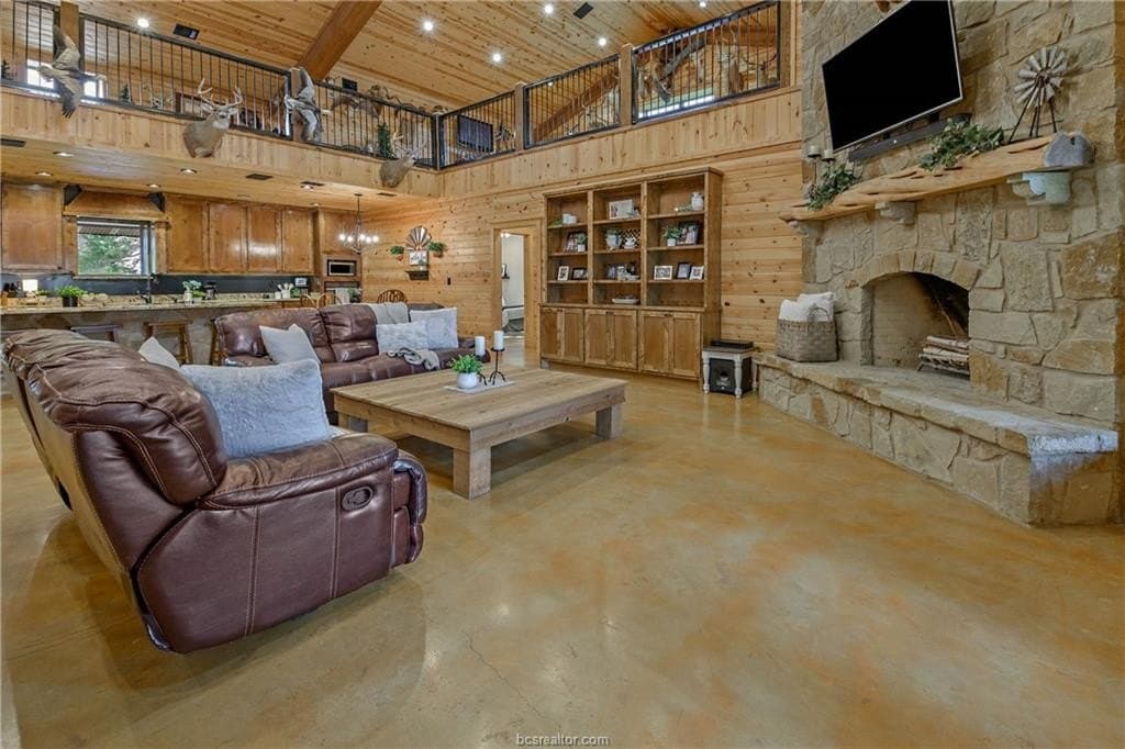 14.9 acres in Burleson County featured view