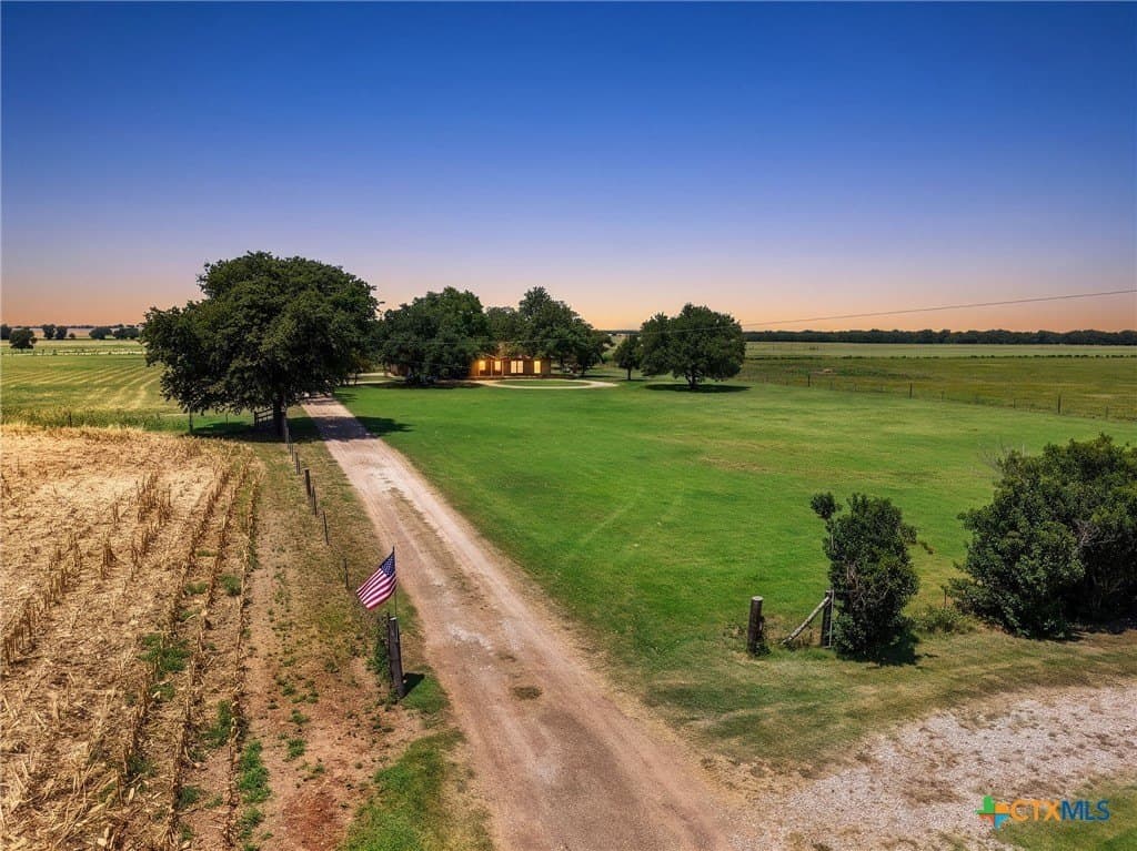 40 acres in McLennan County