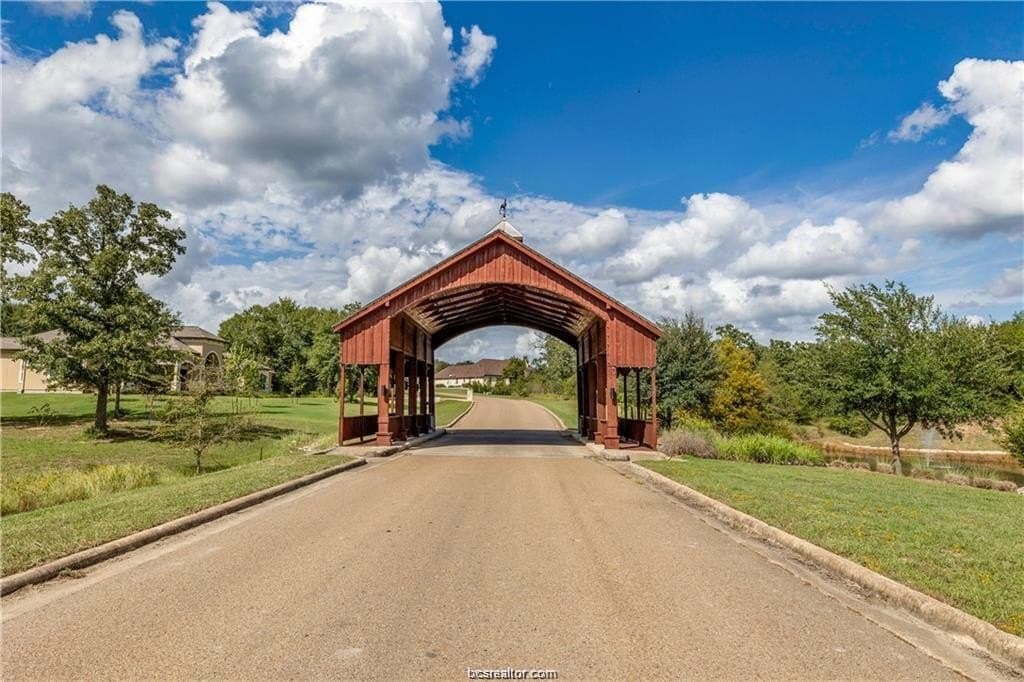 3.04 acres in Grimes County gallery image 3