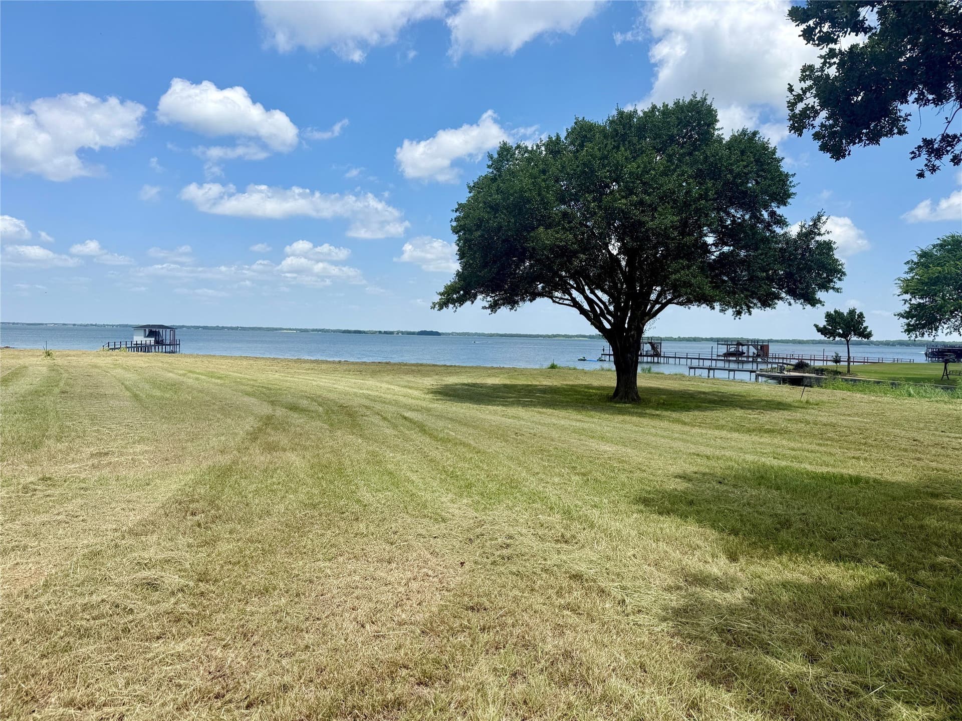1.01 acres in Navarro County - photo 27