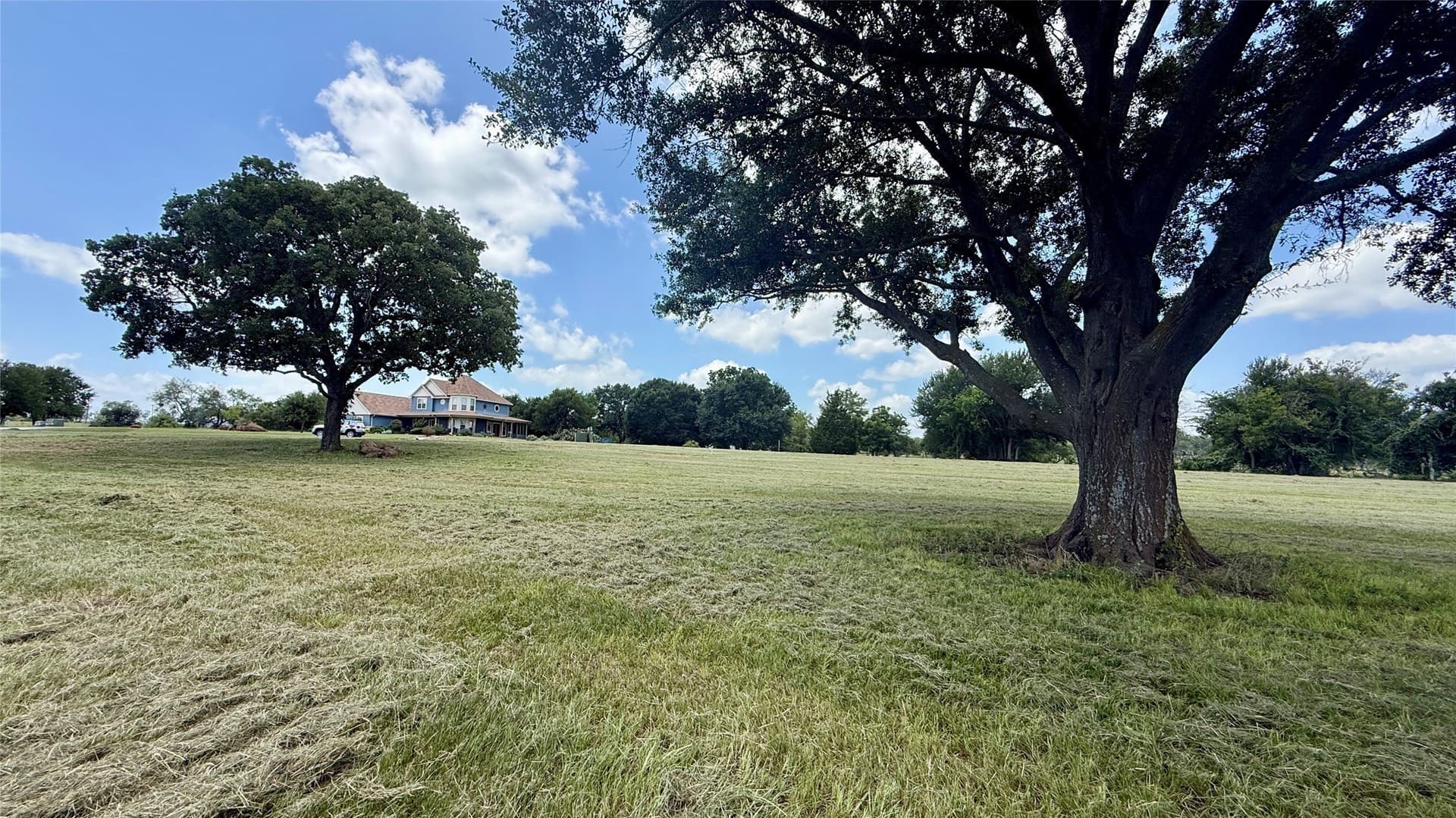 1.01 acres in Navarro County - photo 19