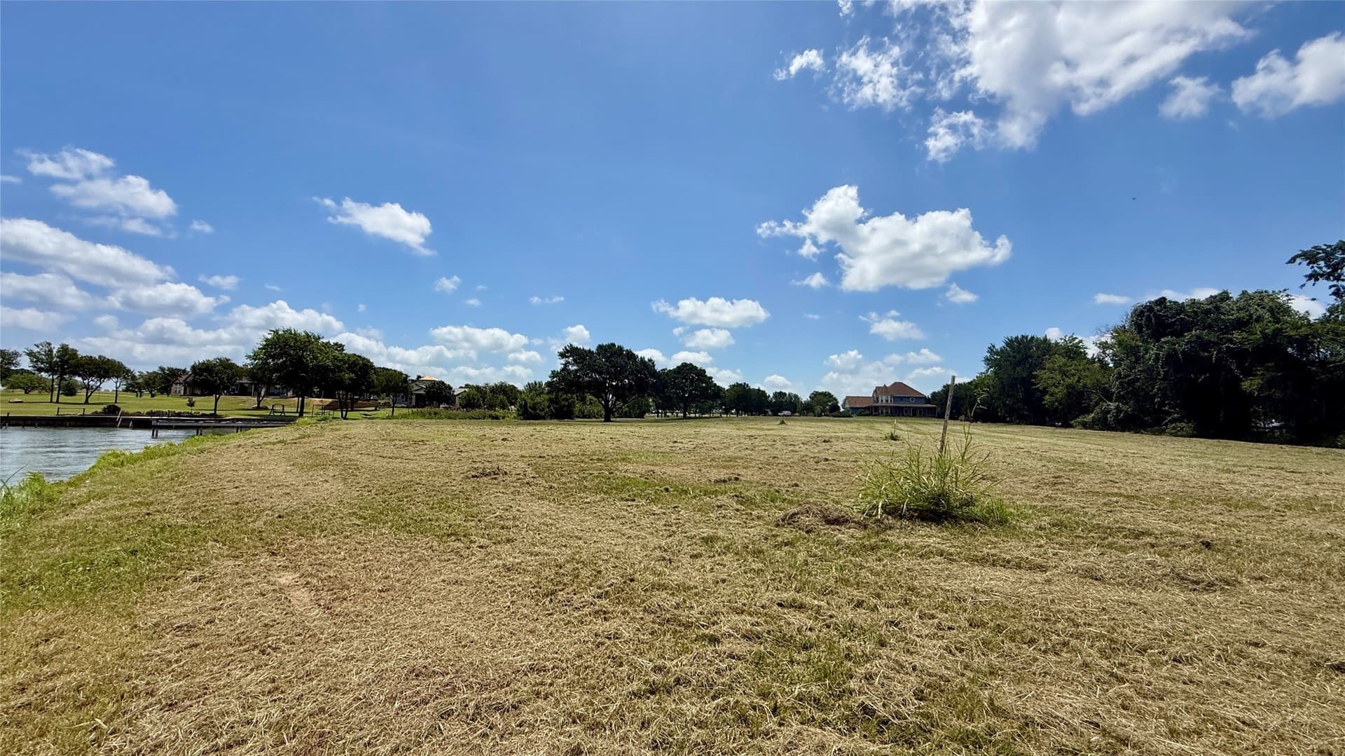1.01 acres in Navarro County - photo 25