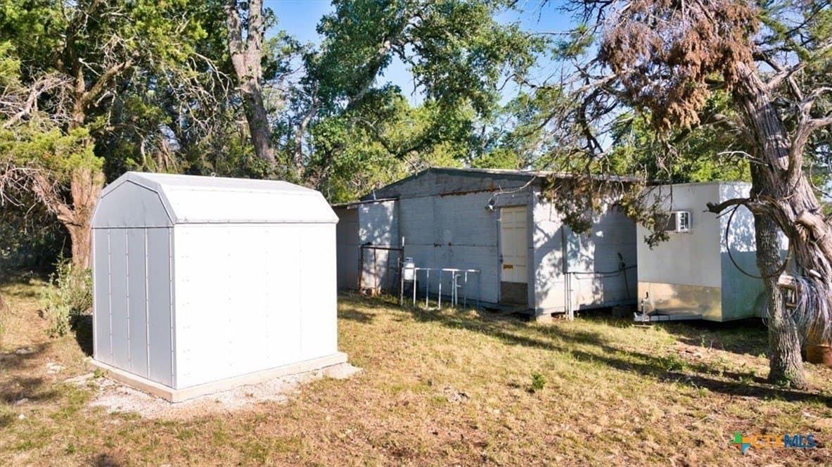 392.29 acres in Burnet County - photo 10