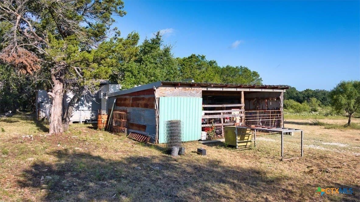 392.29 acres in Burnet County - photo 9