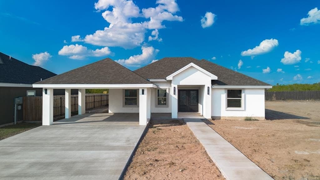 7,500 acres in Maverick County