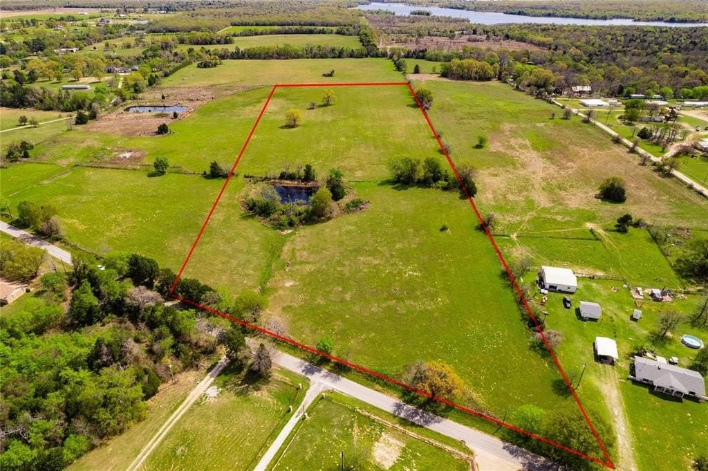 15.6 acres in Van Zandt County