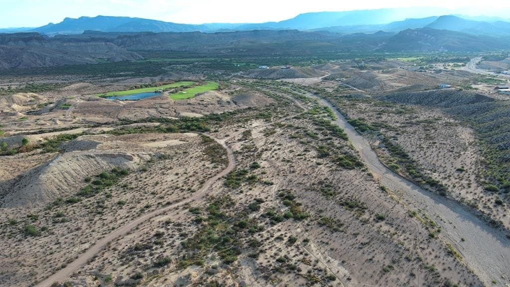 0.39 acres in Brewster County