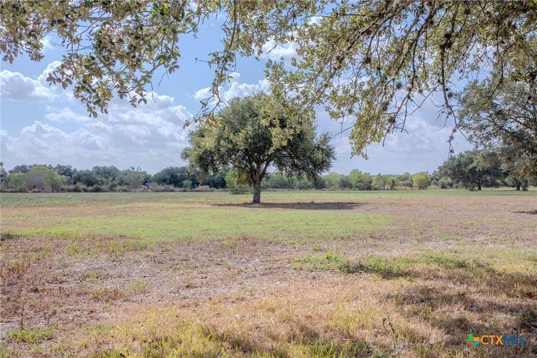 10.23 acres in Victoria County - photo 26