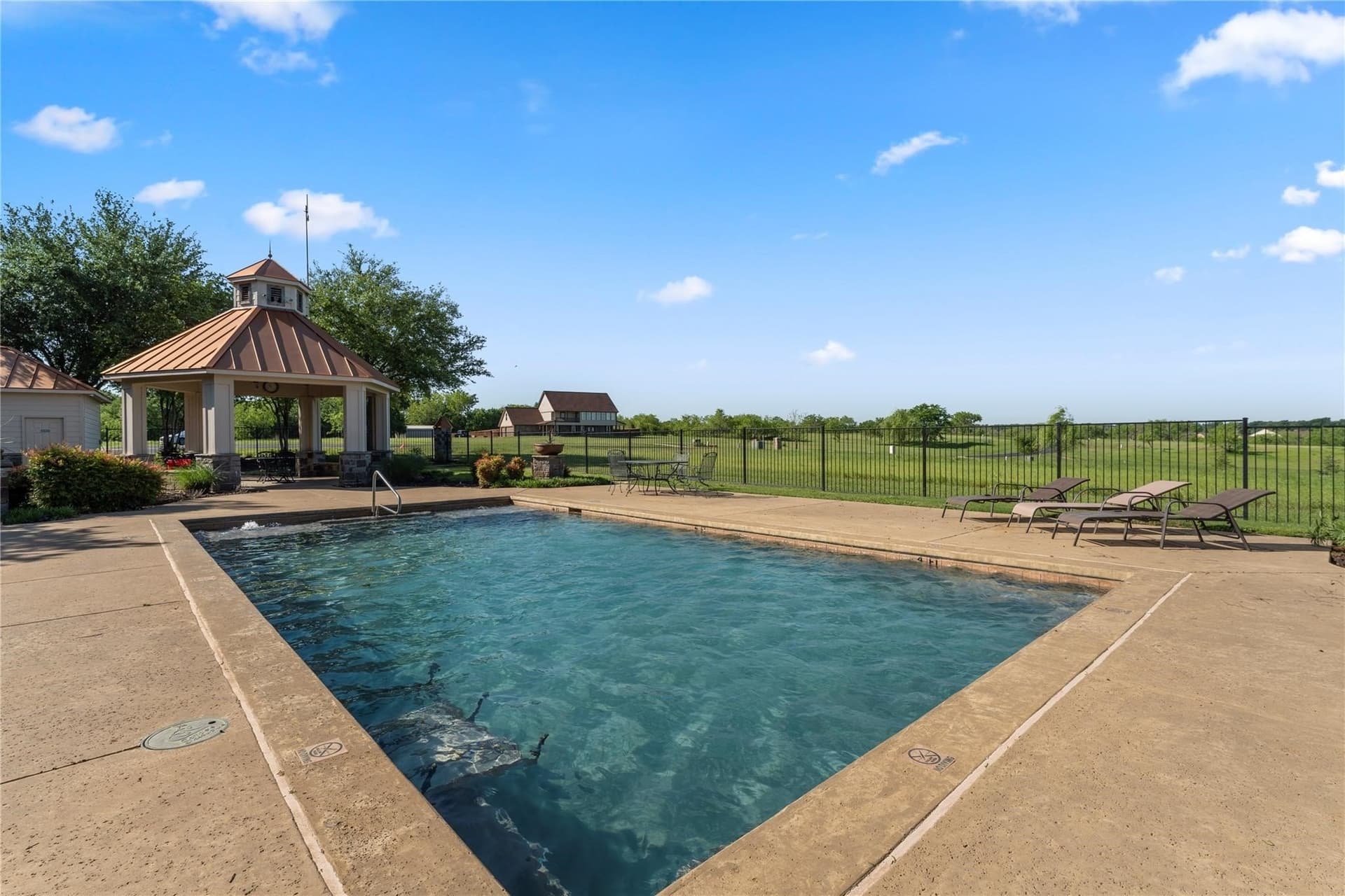 1.03 acres in Navarro County - photo 39