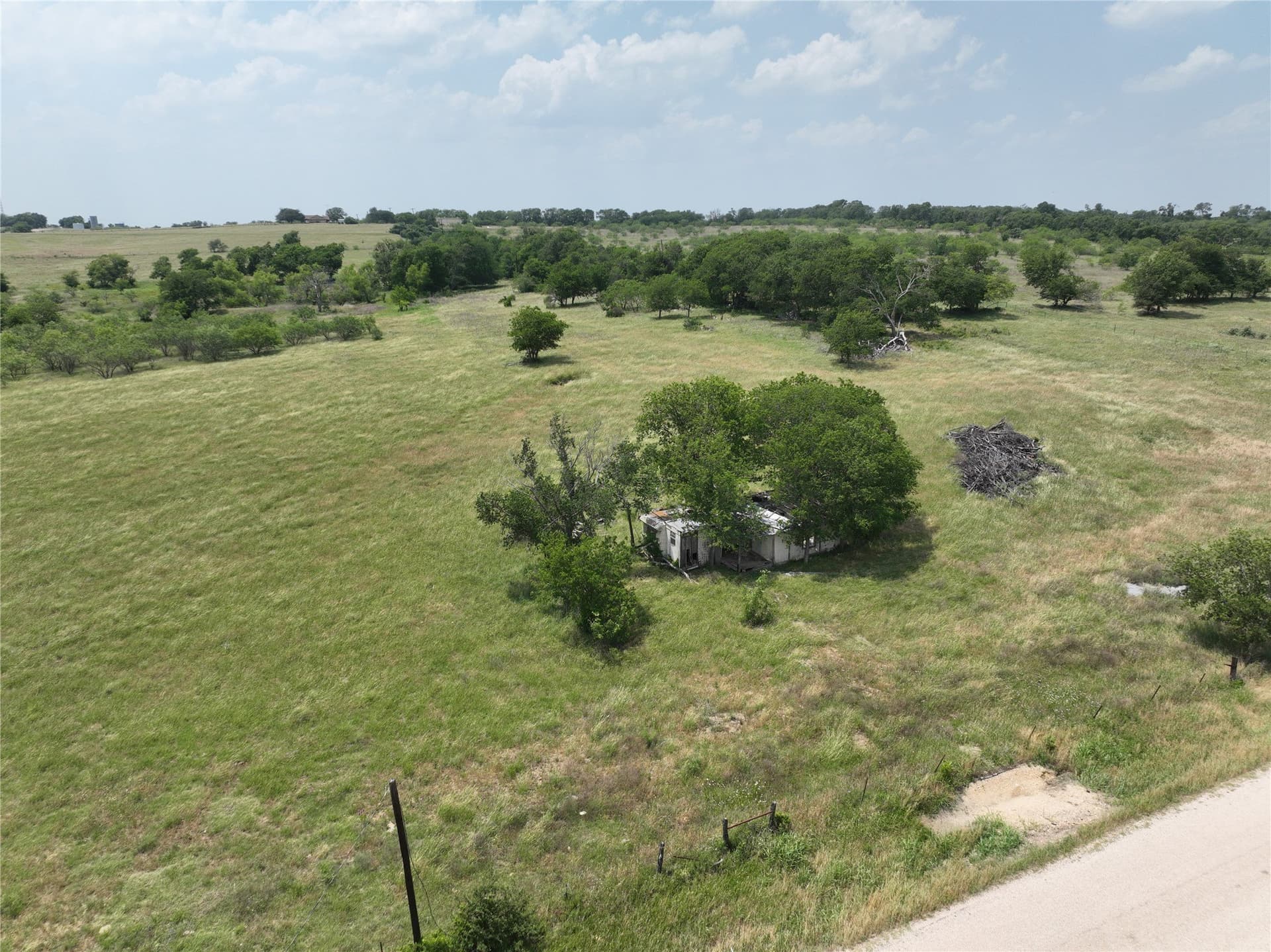2 acres in McLennan County - photo 18