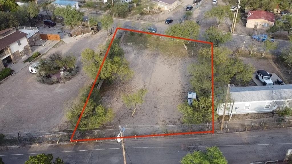 0.23 acres in Maverick County