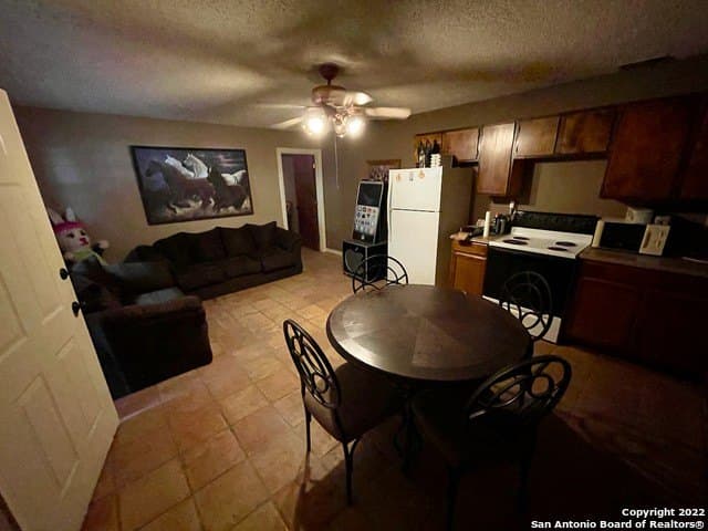 406.27 acres in Bexar County - photo 10