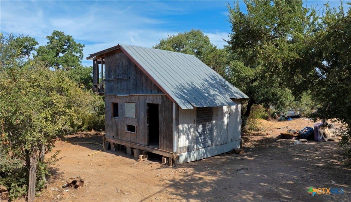 3.07 acres in Burnet County - photo 3