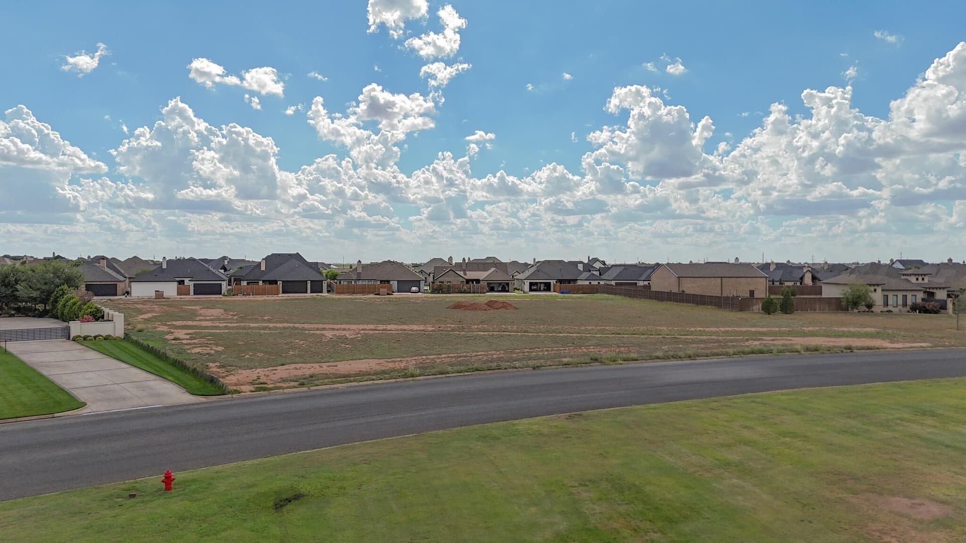 2.3 acres in Lubbock County gallery image 3