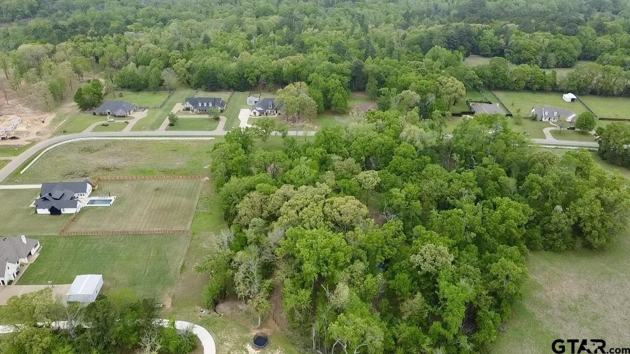 1.4 acres in Smith County gallery image 4