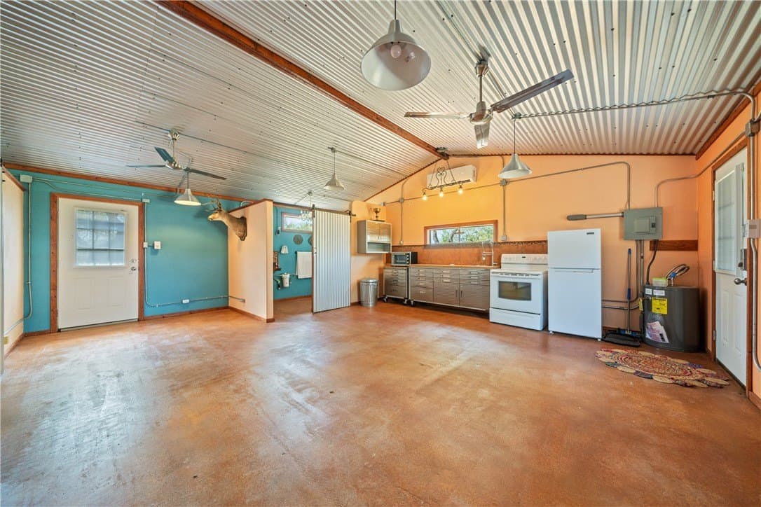 20.45 acres in Kleberg County - photo 29