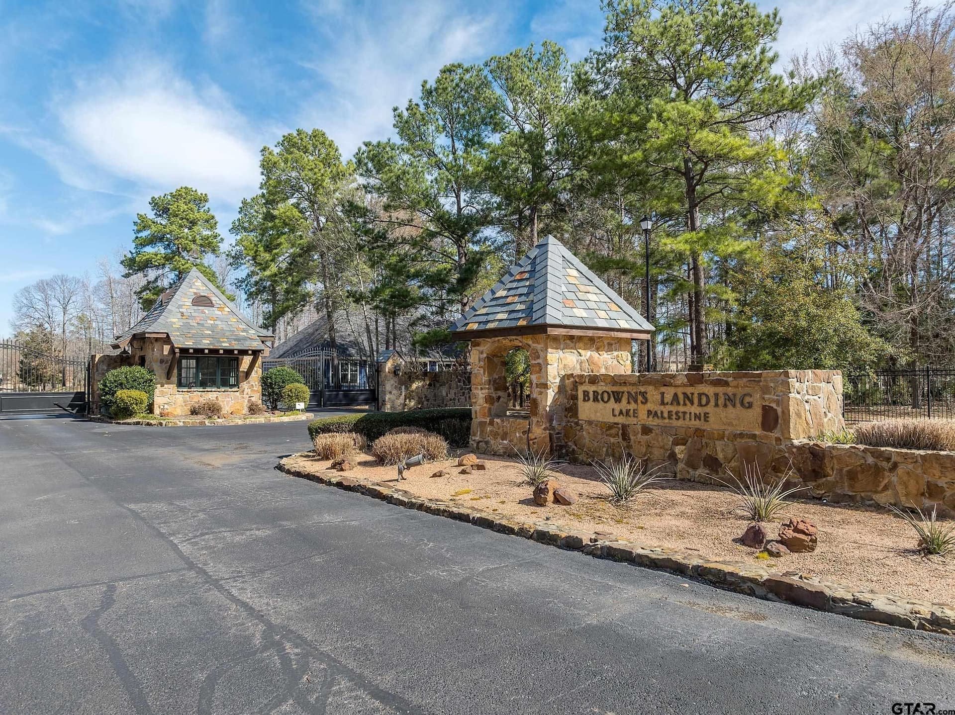 0.72 acres in Henderson County - photo 19
