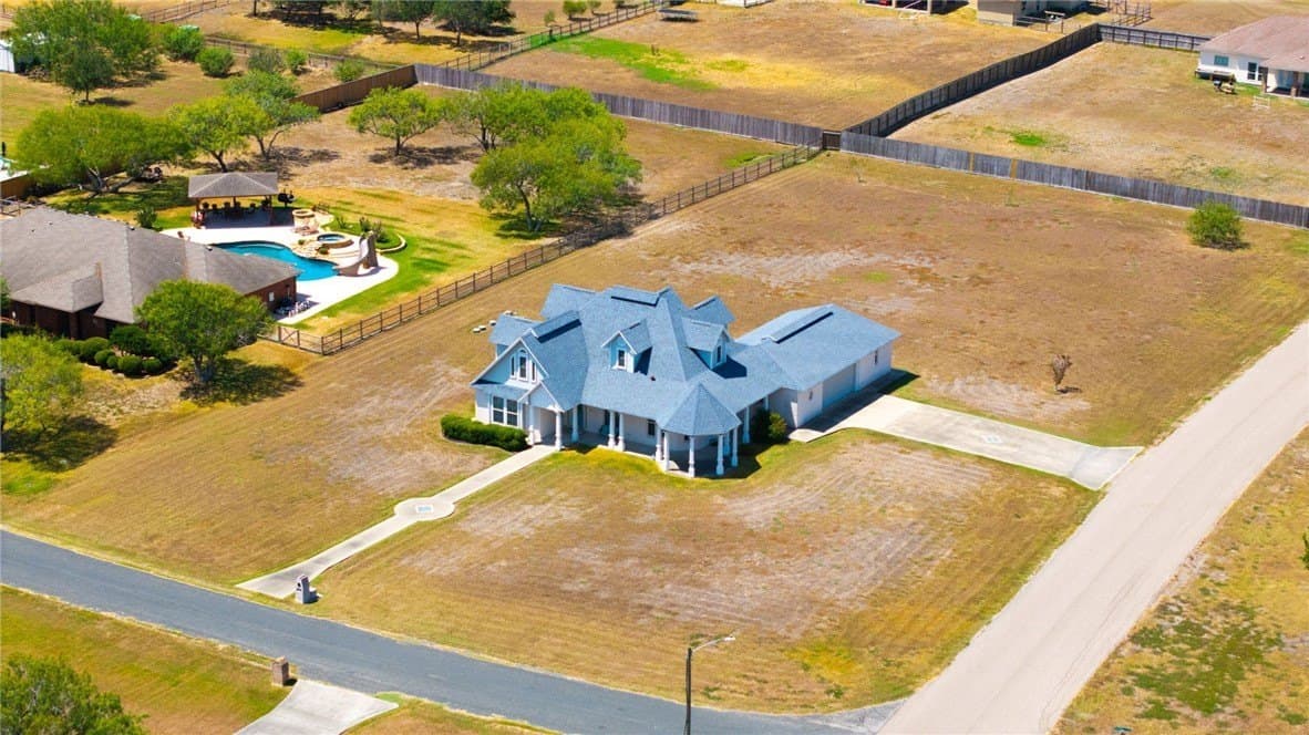49,619 acres in Nueces County - photo 34
