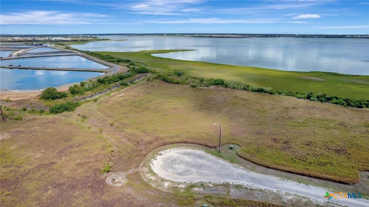 2.21 acres in Calhoun County gallery image 3