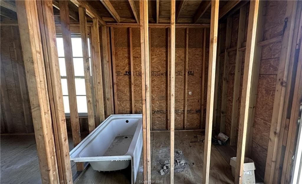 99.8 acres in Madison County gallery image 3