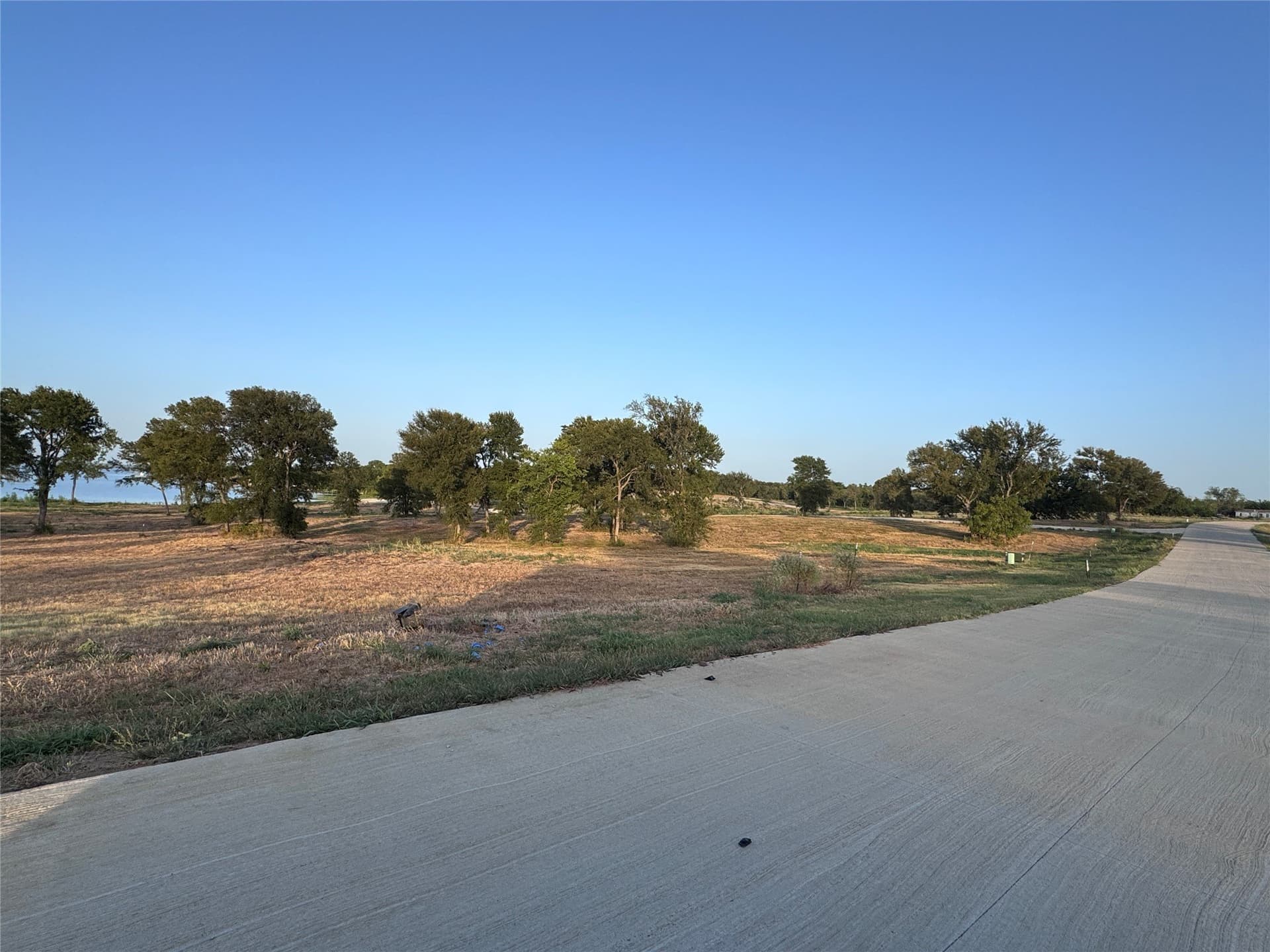 0.82 acres in Hunt County - photo 8