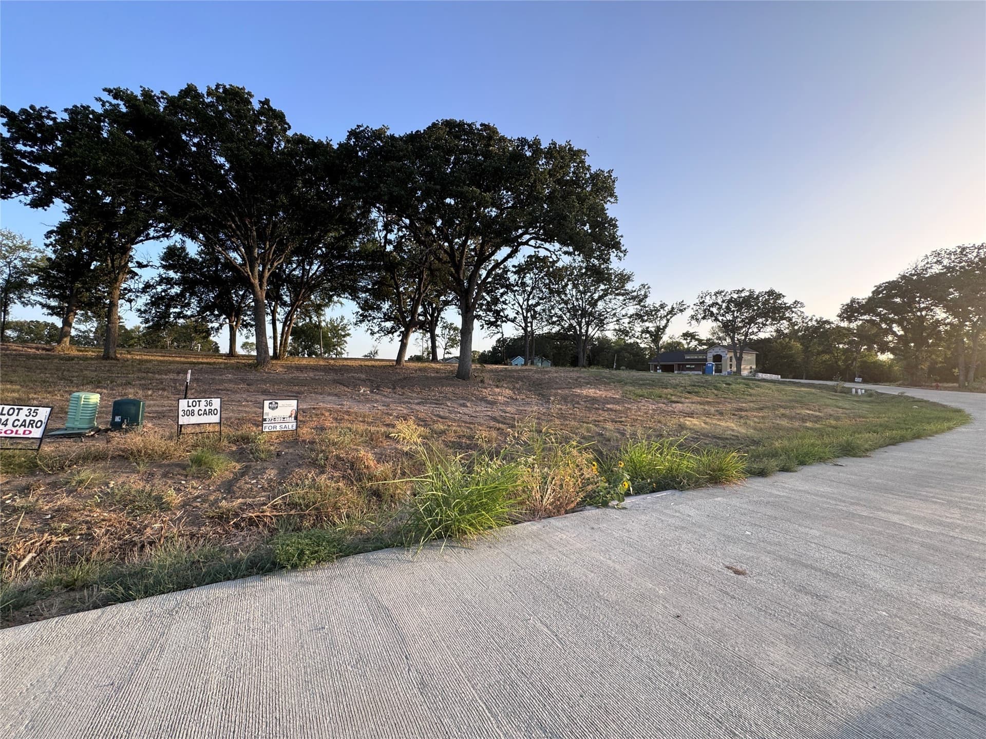 0.82 acres in Hunt County - photo 9