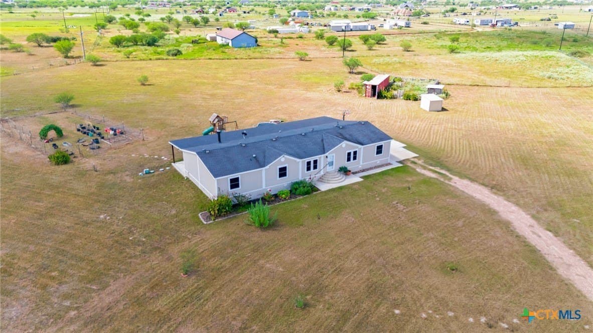 15 acres in Victoria County - photo 38