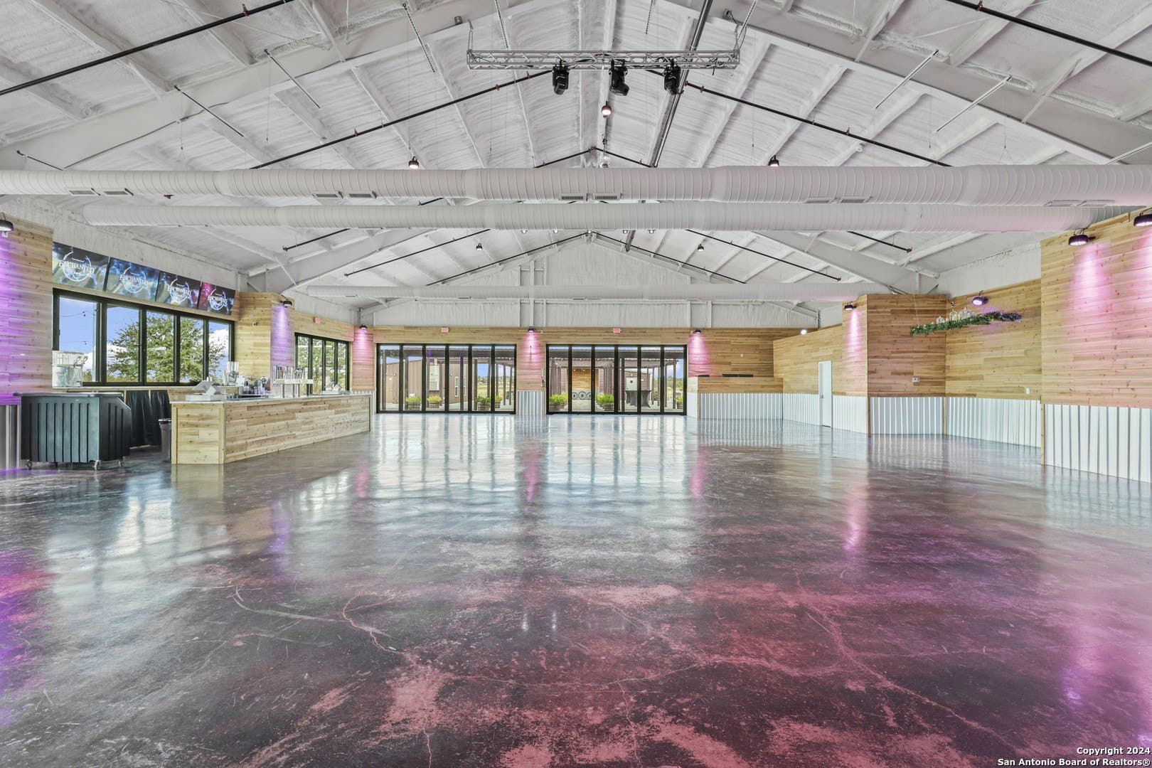 10.76 acres in Guadalupe County gallery image 2