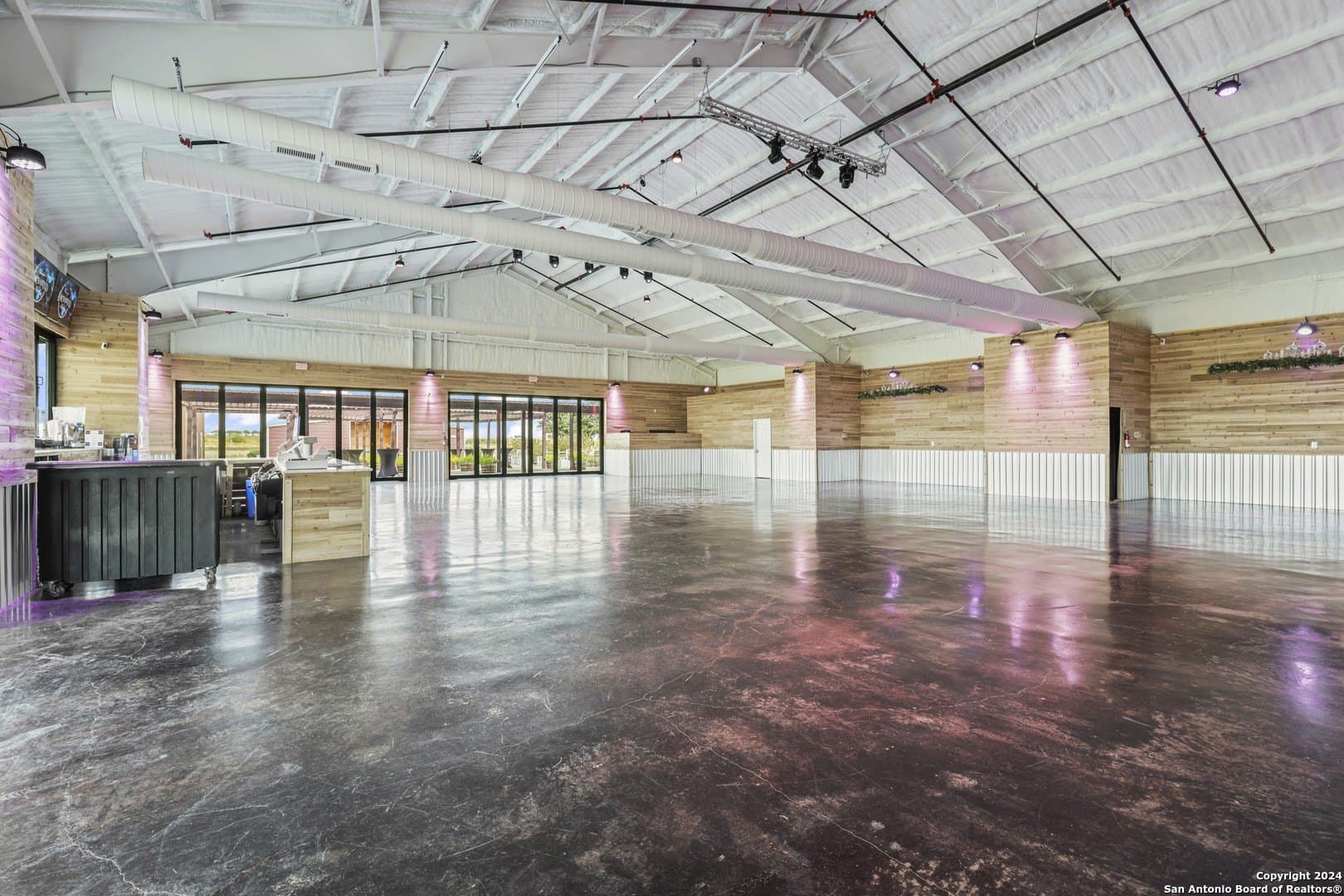 10.76 acres in Guadalupe County gallery image 3
